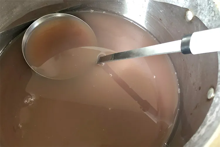 紫花豆の甘煮を作る過程でできた煮汁