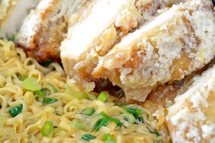 山賊焼ラーメンのアップ